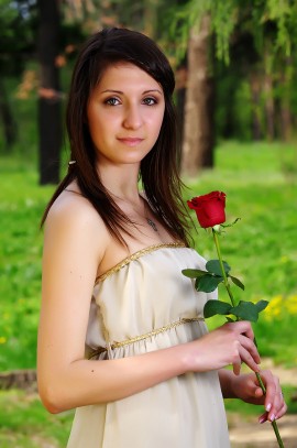 Траяна Цветкова - кандидатка за Царица Роза 2013