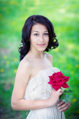 Габриела Тилева - кандидатка за Царица Роза 2013