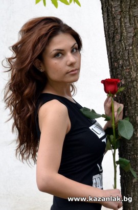 Даяна Ковачева - кандидатка за Царица Роза 2014