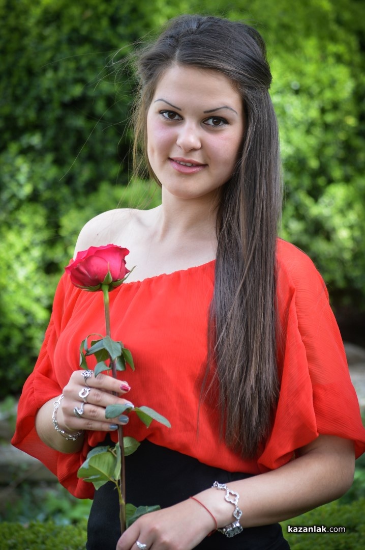 Наталия левова ковчег. Rose 2015. Rose 2015. Эмбер роуз. Роза царица фарах.