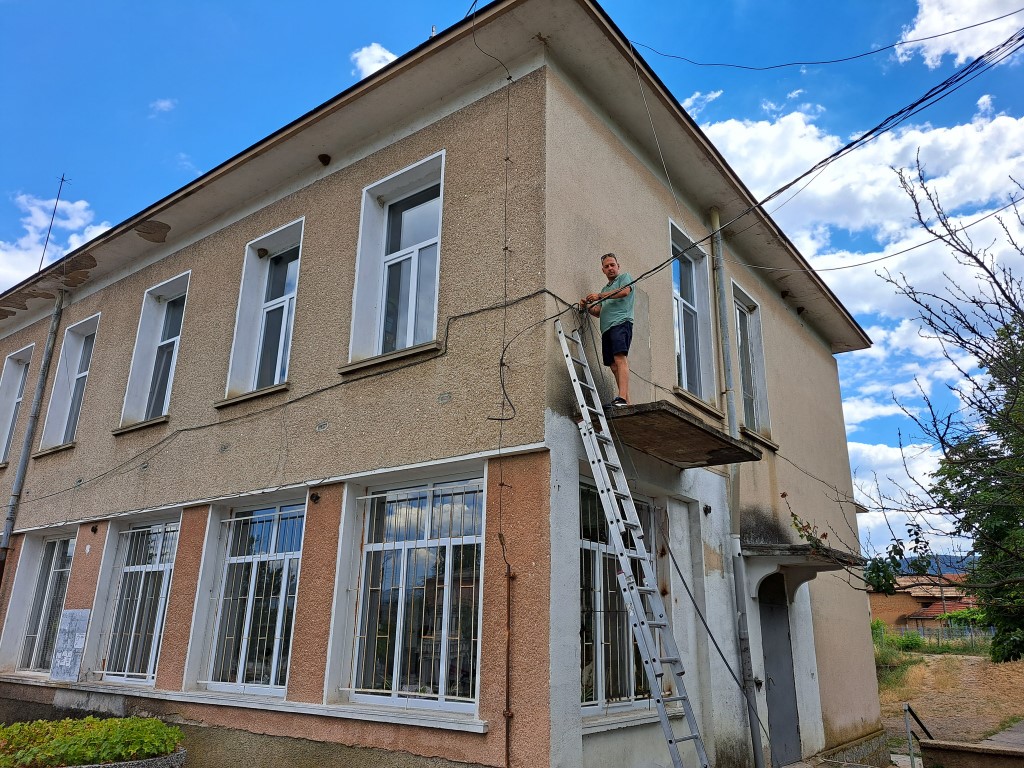 Поставиха видеонаблюдение в казанлъшкото село Розово / Новини за Казанлък