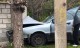 Почерпен шофьор “паркира“ колата си в ограда
