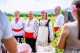 Семейство сключи брак в розови градини край Казанлък