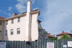 СК „Загора“ изпълни всички мерки за обезопасяване на района на ПМГ „Никола Обрешков“ в Казанлък след срутване на част от сградата