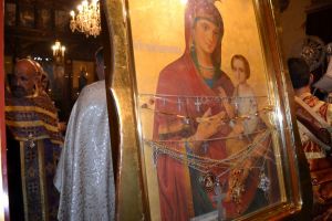 Казанлък посрещна иконата на Света Богородица Скоропослушница / Новини от Казанлък