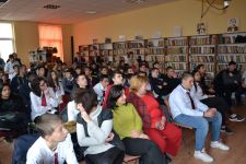 Ученици и преподаватели представиха популярната специалност „Мехатроника” / Новини от Казанлък