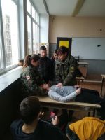 Военни учиха младежи да оказват първа помощ / Новини от Казанлък