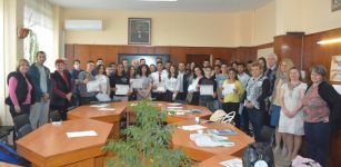 „Електронен“ ден на самоуправлението в ПГ „Иван Хаджиенов”