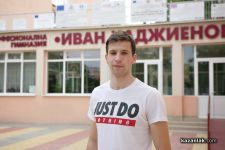 Стоян Петров е Ученик на годината в ПГ „Иван Хаджиенов“ / Новини от Казанлък