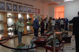 Нов училищен музей бележи 95-я рожден ден на хаджиеновци