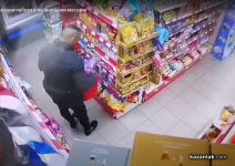 Поредни безнаказани набези в казанлъшки магазин / ВИДЕО / Новини от Казанлък