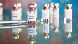 ДКЦ “Поликлиника“ получи 200 дози от ваксината на AstraZeneka