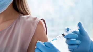 Дежурни имунизационни кабинети ще работят на 15 януари в Старозагорско