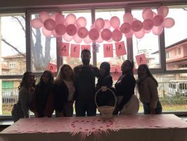 Казанлъшките училища отбелязаха “Деня на розовата фланелка“ / Новини от Казанлък