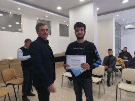 Първо заседание на новия Младежки общински съвет в Казанлък / Новини от Казанлък