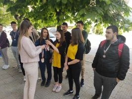 Медали и купи за отборите на Общинското първенство за шахмат / Новини от Казанлък
