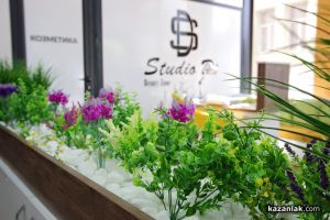 Млади, свежи, амбициозни - екипът на най-новия салон за красота в Казанлък “Studio Di“  / Новини от Казанлък
