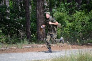 Състезания по военен трибой и „Най – добър снайперски тим” се проведоха в Казанлък  / Новини от Казанлък