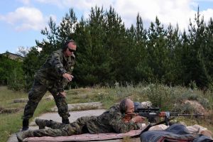 Състезания по военен трибой и „Най – добър снайперски тим” се проведоха в Казанлък 