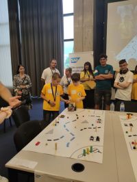 ДАПР „ИКТ Център“ с бронзова купа и много награди от „Роботика за България 2022“ / Новини от Казанлък