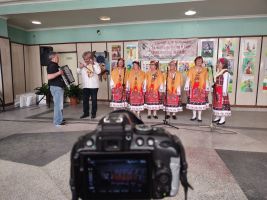 15 певчески и танцови състава се включиха в първия Национален фестивал „Тракия пее и танцува”