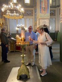 Посланикът на Русия Елеонора Митрофанова посети храм-паметника в Шипка / Новини от Казанлък