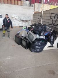  Активна кампания „Да почистим Казанлък“ със събрано рекордно количество битов отпадък / Новини от Казанлък