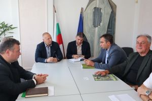 Горските стопанства в Старозагорско: До началото на ноември заявените дърва ще бъдат доставени / Новини от Казанлък