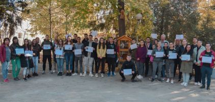 Учениците от ПГЛПТ писаха с дигиталните почерци на Левски и Ботев