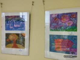 Откриха изложбата „Пъстър свят” дело на талантливите художници от ателие „Пъстроцвет” / Новини от Казанлък