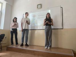 Новите доброволци на “Взаимопомощ” гостуваха в ППМГ „Никола Обрешков”
