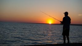 От 1 април разрешават нощния риболов на Копринка и Жребчево