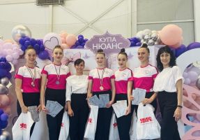 Златни, сребърни и бронзови медали спечелиха гимнастичките от “Розова долина“ в София 