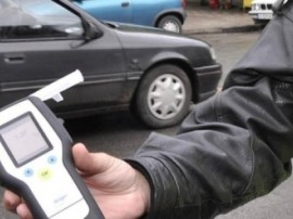 Шофьор на Москвич бе заловен да шофира с 2,21 промила / Новини от Казанлък
