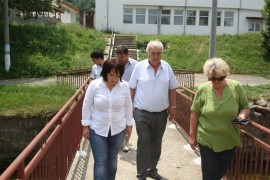Областният управител Живка Аладжова посети пострадалите при наводнението в Турия / Новини от Казанлък