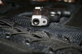 Кражба на газов пистолет от кола / Новини от Казанлък