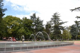 На 20 септември от 12.30 часа официално се открива обновеният парк „Розариум / Новини от Казанлък