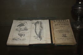 ИМ „Искра“ съхранява един от малкото екземпляри на първото издание на „Рибния буквар“ / Новини от Казанлък