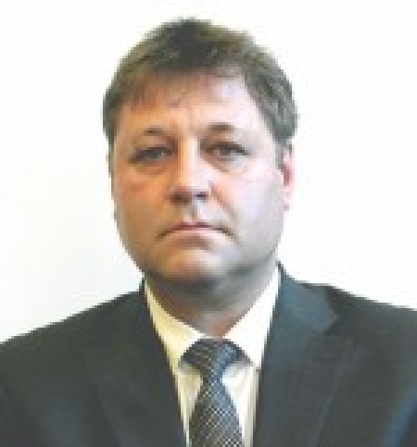 Предлагат Драгомир Петков за заместник – председател на Общинския съвет / Новини от Казанлък