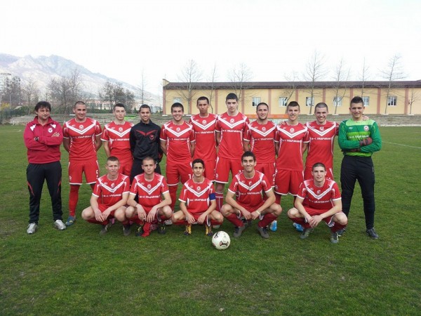 Футбол: Сливен прекъсна успешната серия на юношите на Розова долина / Новини от Казанлък
