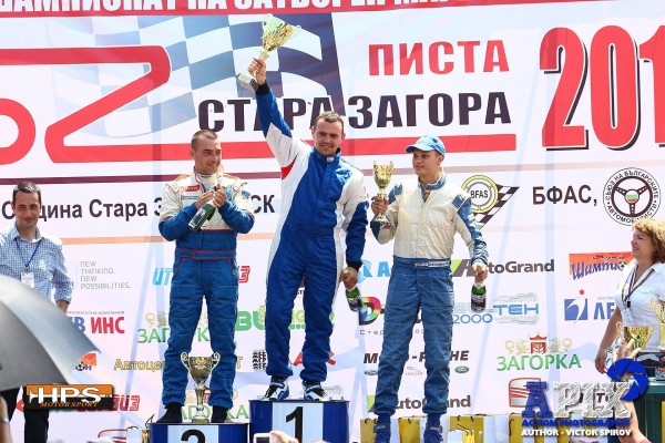 Стефан Панчугов с победа на автомобилното състезание „Писта Стара Загора“ / Новини от Казанлък