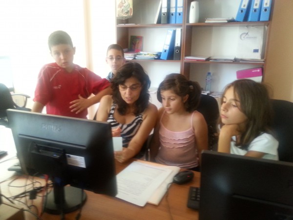 ИКТ Център организира летен курс по програмиране за деца от 10 до 14 години / Новини от Казанлък
