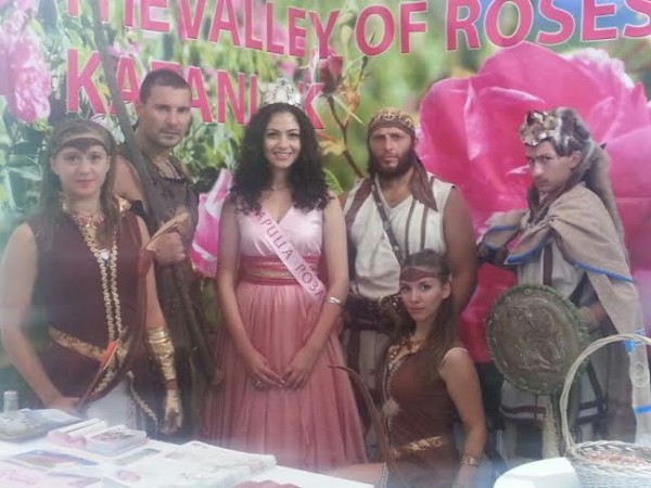 Царица Роза  2015 блесна като звезда на Софийското изложение / Новини от Казанлък