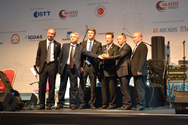 Казанлъшки инженери взеха световна награда за иновации / Новини от Казанлък