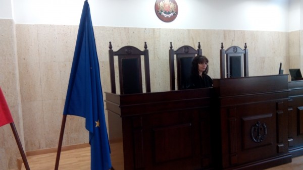 Съдът отложи делото за преброяването в Павел баня / Новини от Казанлък