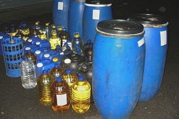  Откраднаха 100 литра ракия от дома на 75-годишен казанлъчанин / Новини от Казанлък