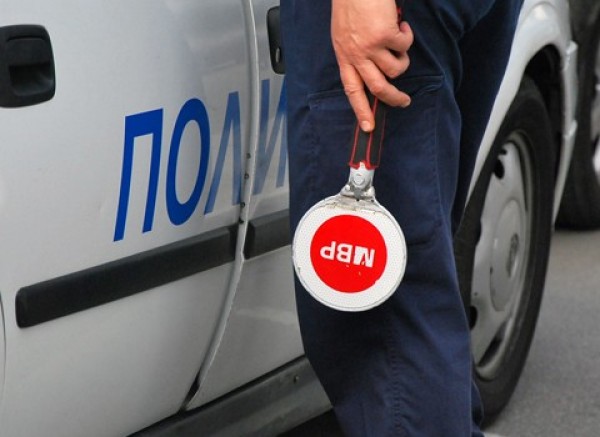  Полицаите хванаха пиян шофьор в Казанлък / Новини от Казанлък