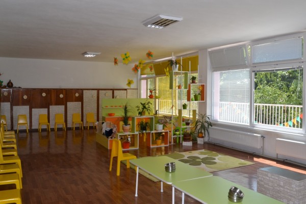 От 11 април започва приемът на деца в първа група на детските заведения в Община Казанлък / Новини от Казанлък