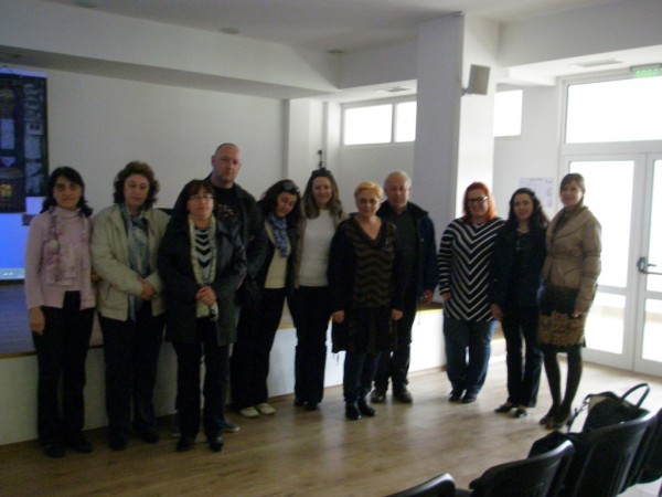 В община Казанлък се проведе семинар срещу наркоманията и употребата на психоактивни вещества / Новини от Казанлък