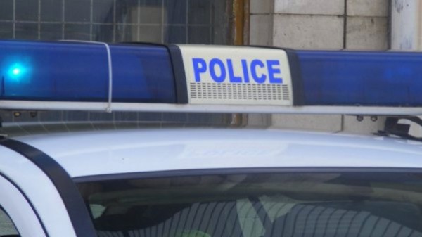 Казанлъшките полицаи задържаха шофьор с фалшива гръцка книжка / Новини от Казанлък